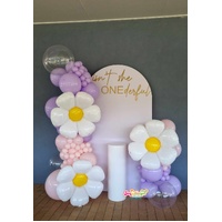 White Sailboard ~ Organic Balloon Garland Split ~ Cake Plinth ~ Custom Message ~Delivered Locally